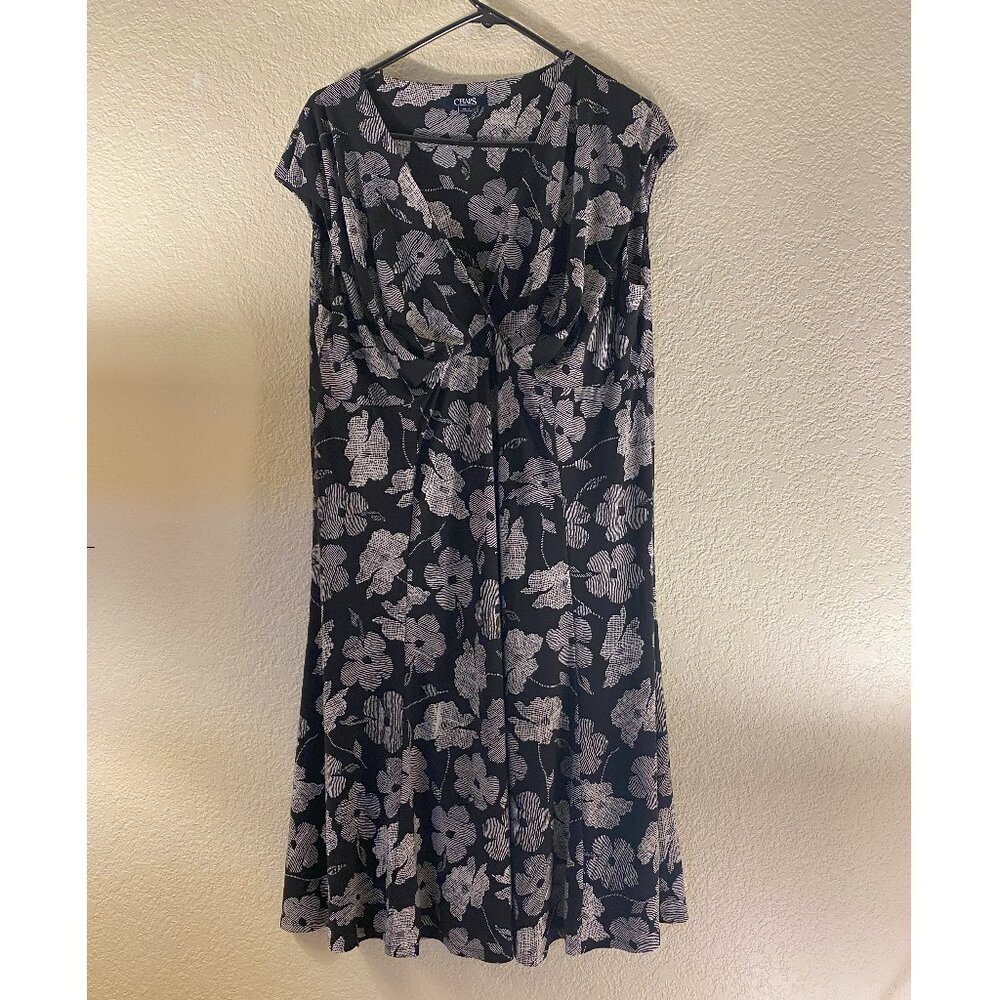 Empire waist, sleeveless, mid-length black floral stretch dress size 16W
